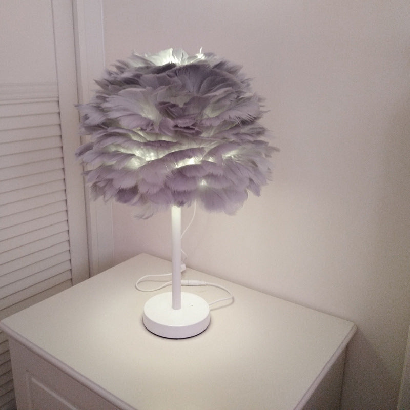 Bedroom Artistic Lamp Feather Table Lamp